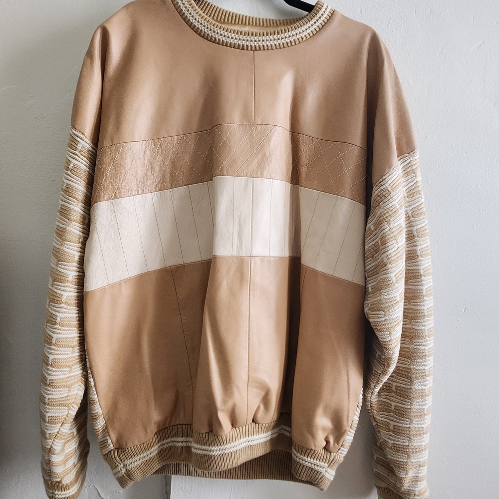 Tan and Cream Men's Sweater - Picture 3 of 9
